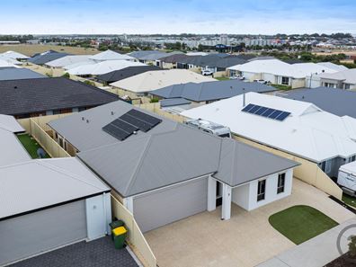 3 Bonnington Loop, Madora Bay WA 6210