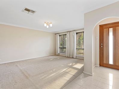 44 Macleay Drive, Padbury WA 6025