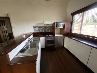 32 POLLARD STREET, Boddington WA 6390