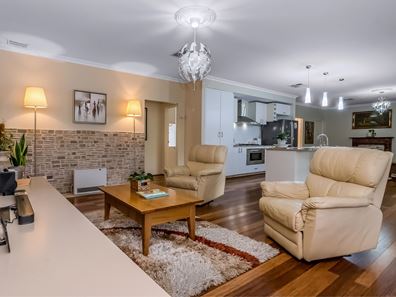 10 Counihan Bend, Harrisdale WA 6112