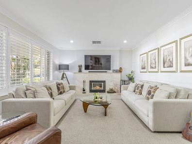 6 Oakwood Avenue, Woodlands WA 6018