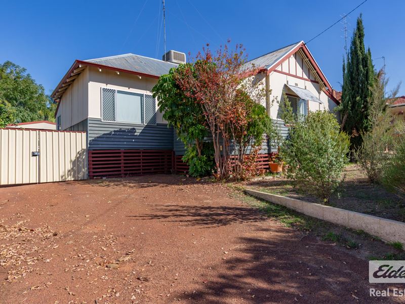 33 Stirling  Street, Northam