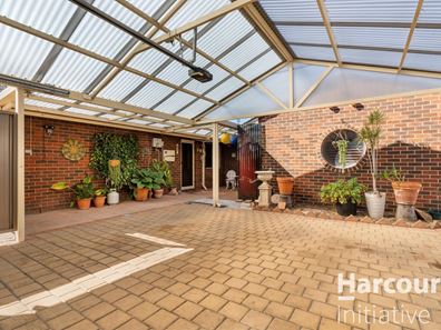 66 Templeton Crescent, Girrawheen WA 6064