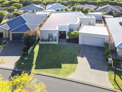 14 Monash Way, Abbey WA 6280