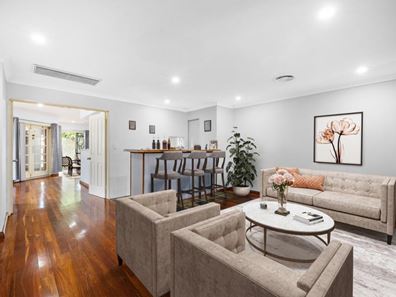 7 Coolbarro Lane, Redcliffe WA 6104