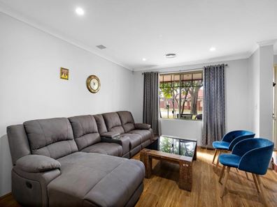 7 Coolbarro Lane, Redcliffe WA 6104