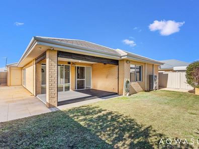 274 Marillana Drive, Golden Bay WA 6174