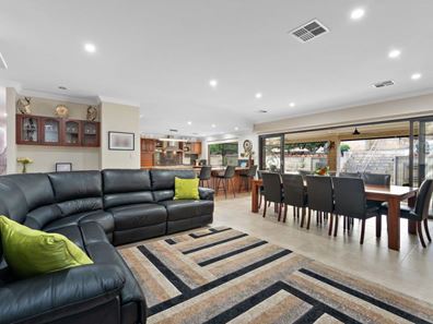 18 Oban Loop, Bedfordale WA 6112