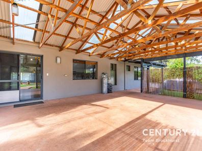 169 Golf Links Road, Collingwood Park WA 6330
