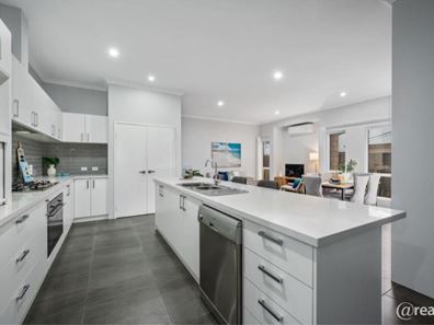 14A Regan Street, Coolbellup WA 6163