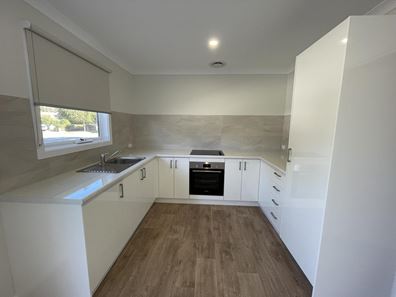 56 Cornwall Street, Lathlain WA 6100