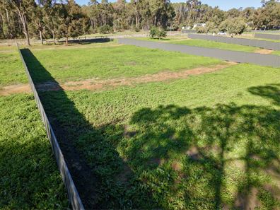 13 Diliboort Drive, Mount Helena WA 6082
