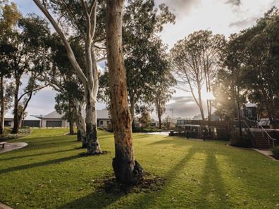 24 Trinity Road, Henley Brook WA 6055