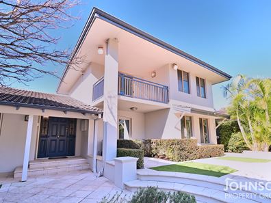 8 Churchlands Avenue, Churchlands WA 6018