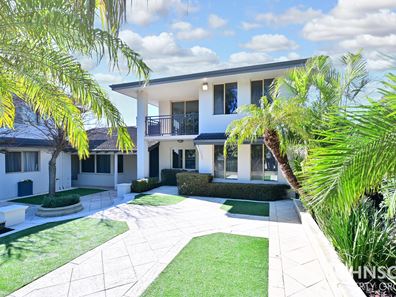 8 Churchlands Avenue, Churchlands WA 6018