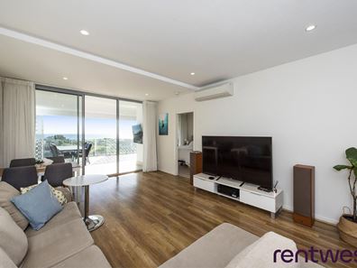 17/13 O'Connor Close, North Coogee WA 6163