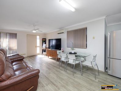 8/305 Wharf Street, Queens Park WA 6107