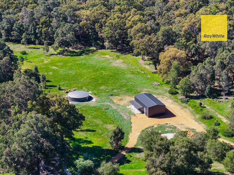 52 Valley Way, Nannup