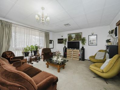 62 Flinders Street, Yokine WA 6060
