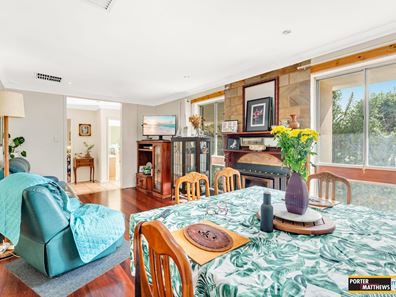 99 Carisbrooke Street, Maddington WA 6109