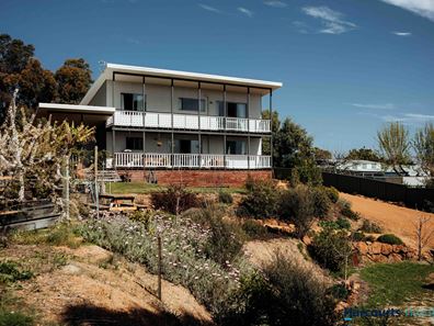 3 Widdeson Street, Nannup WA 6275