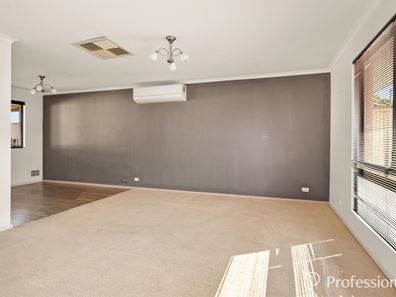 136 Campbell Street, West Lamington WA 6430