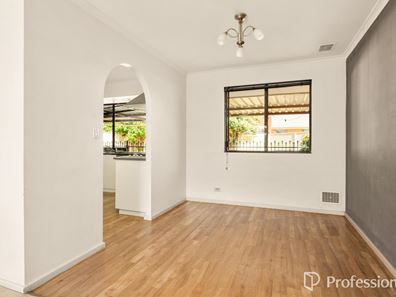 136 Campbell Street, West Lamington WA 6430