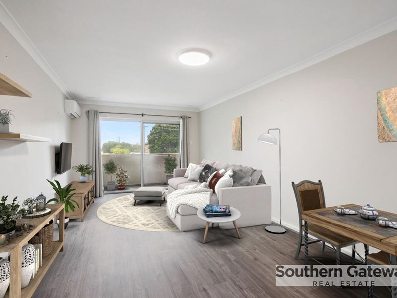 19/4 Minchinson Street, Shoalwater