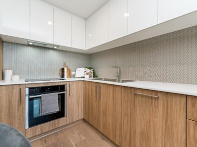 101/4 Paterson Street, Como WA 6152