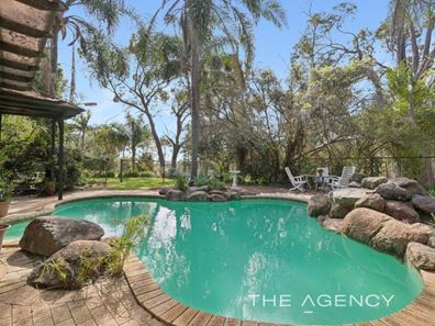 265 Cromwell Road, Sawyers Valley WA 6074