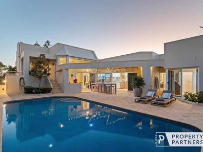 344 The Boulevard, City Beach WA 6015