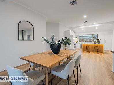42 Eucalyptus Boulevard, Canning Vale WA 6155