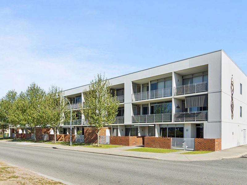 13/40 Bennett Springs Drive, Bennett Springs WA 6063