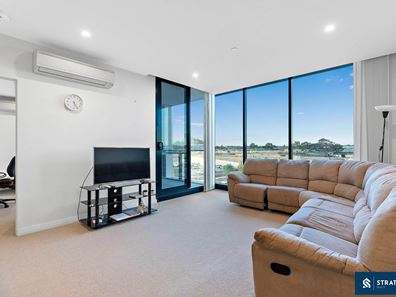 207/6 Baumea Way, Innaloo WA 6018
