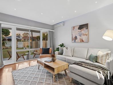 21 Coleman Crescent, Melville WA 6156