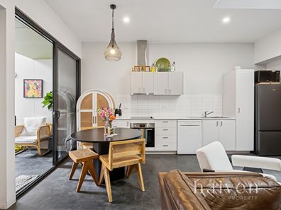 2/214 South Street, White Gum Valley WA 6162