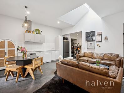 2/214 South Street, White Gum Valley WA 6162