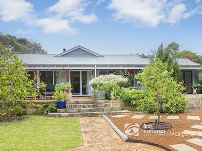33 Charles Hine Avenue, Margaret River WA 6285