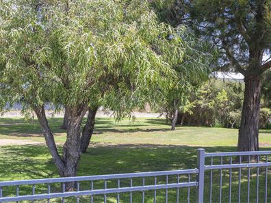 13/48 Harris Road, Busselton WA 6280