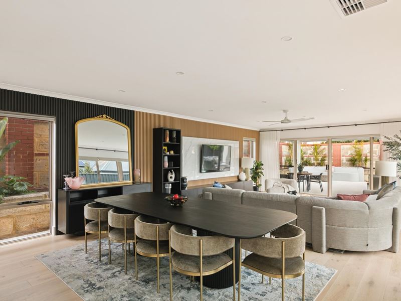 36 Abbey Gardens, Mount Claremont WA 6010
