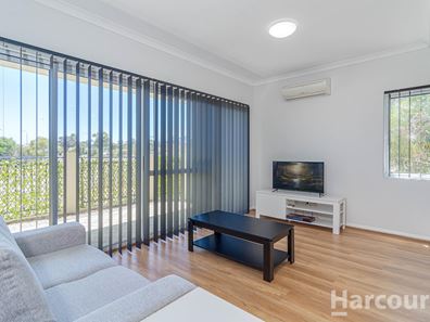 25/10 Pavonia Link, Clarkson WA 6030