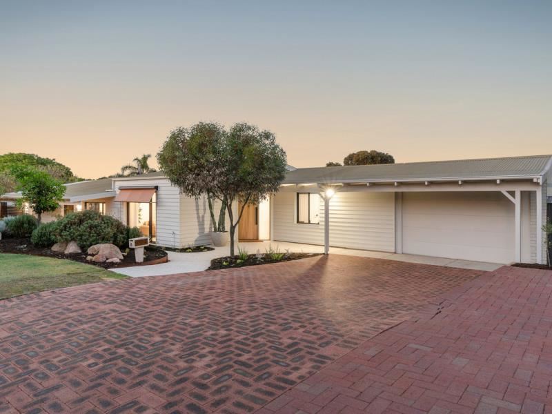 8 Scaffell Gardens, Carine