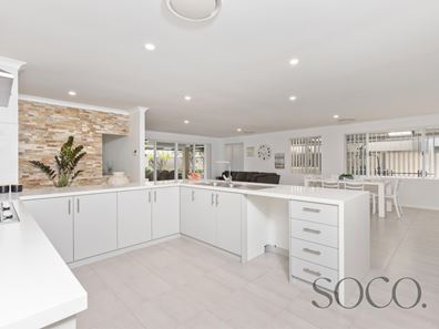 4 Aleria Way, Piara Waters WA 6112