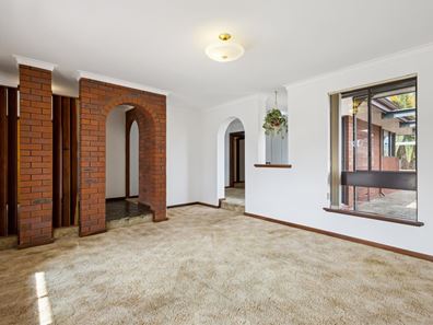36 Gillam Way, Beechboro WA 6063