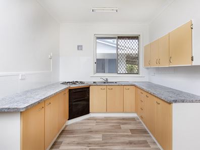 18 Comino Street, Cloverdale WA 6105