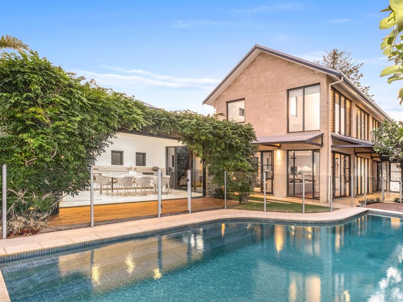 210 Broome Street, Cottesloe WA 6011