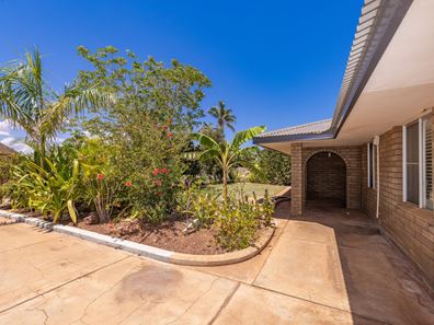 16 Bond Place, Pegs Creek WA 6714