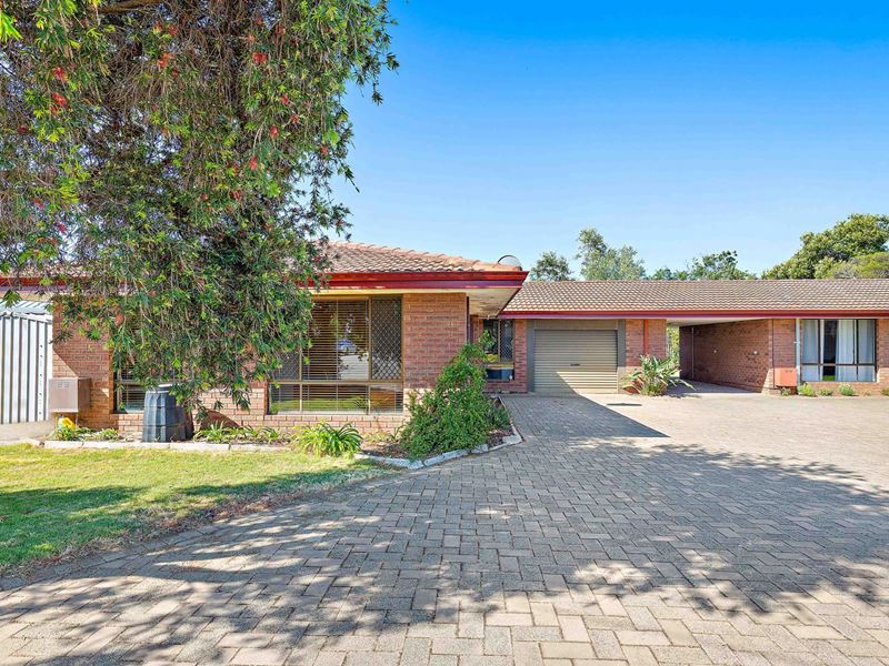 18A Doomben Court, Willetton WA 6155