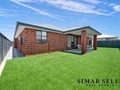 21A Sam Rosa Place, Dayton WA 6055