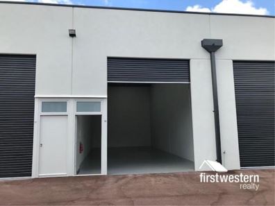 33 Deviation Way, Neerabup WA 6031